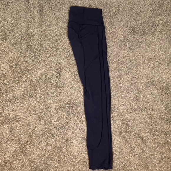 Lululemon leggings - Picture 6 of 9